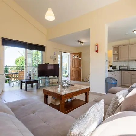 Villa Amorosa Neo Chorio