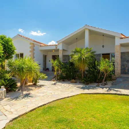Villa Amorosa *