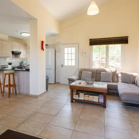 Amorosa * Neo Chorio